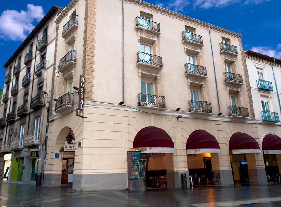 Hostal Rugaca Huesca Buitenkant foto