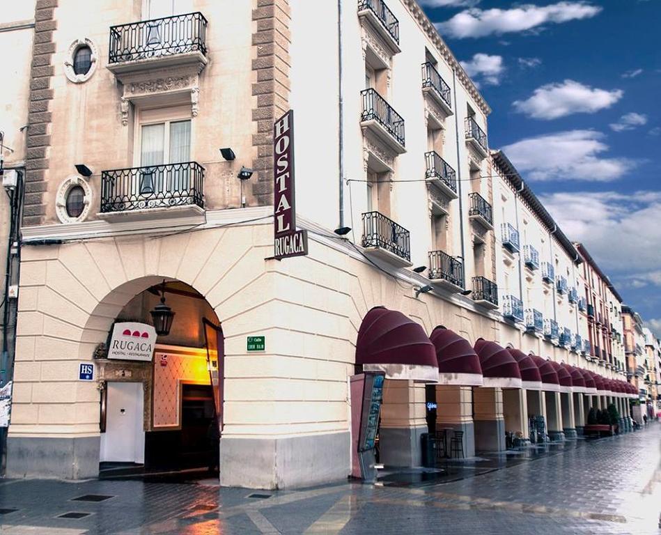 Hostal Rugaca Huesca Buitenkant foto